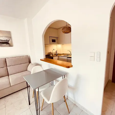 Acogedor Estudio * La Marina