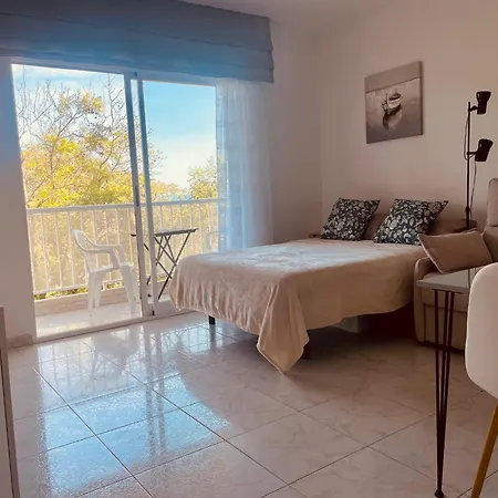 Acogedor Estudio La Marina